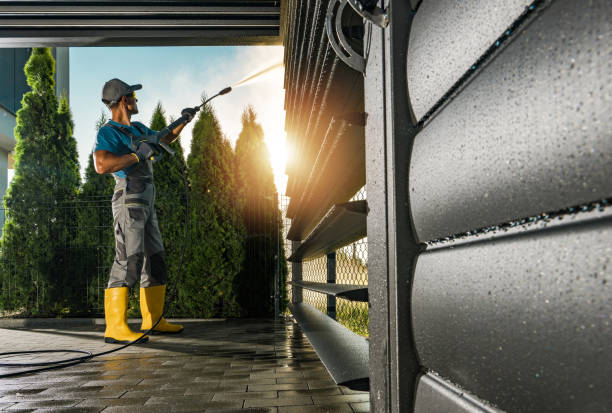 Best Factory Floor Cleaning  in Gladeview, FL